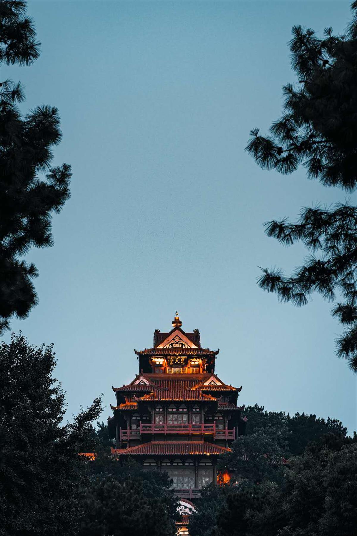 奔驰宝马游戏厅
